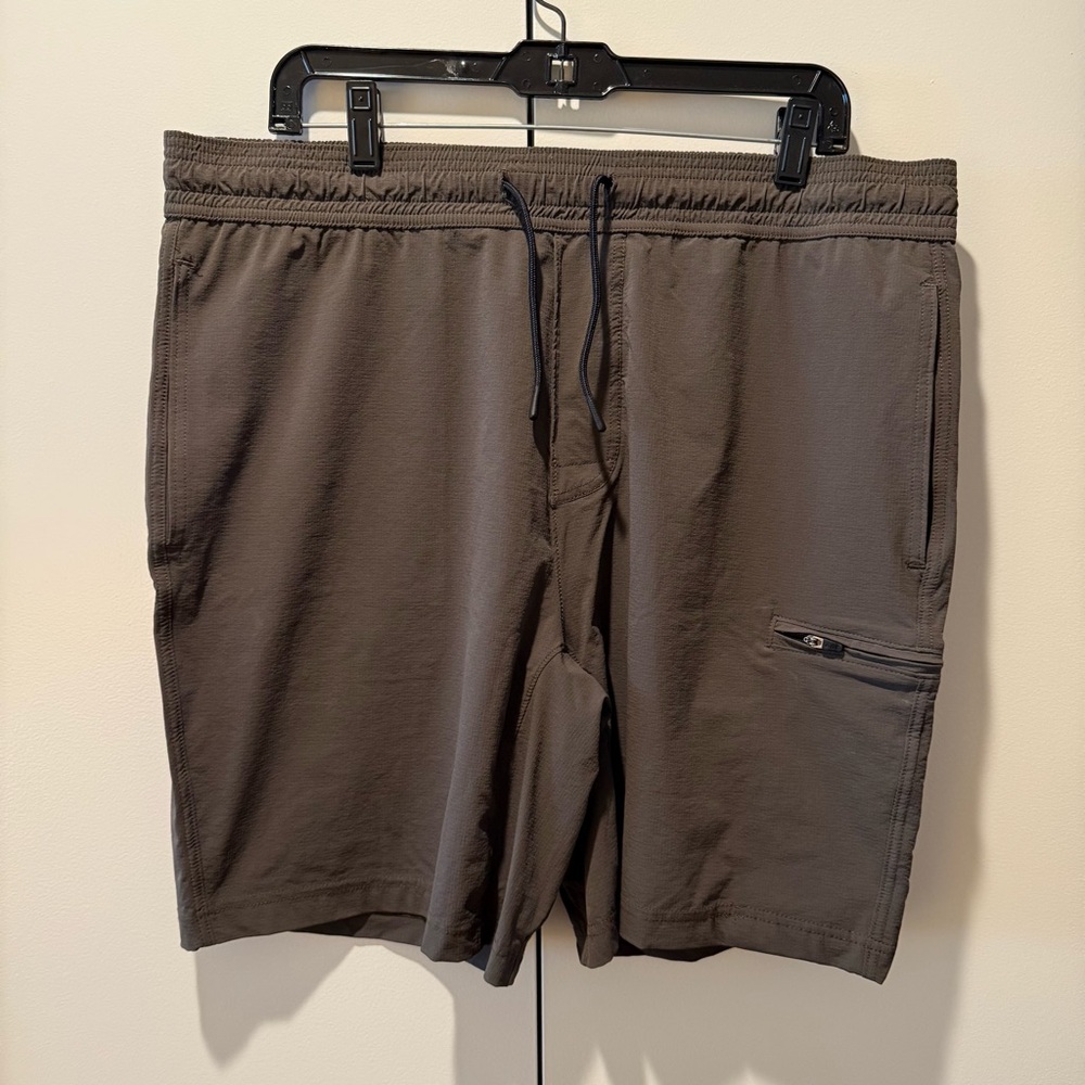 XL Abercrombie Technical Shorts